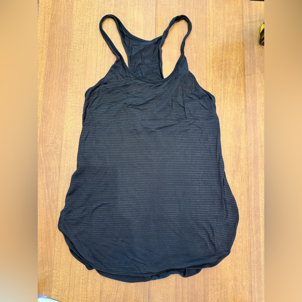 Black striped Lululemon tank
